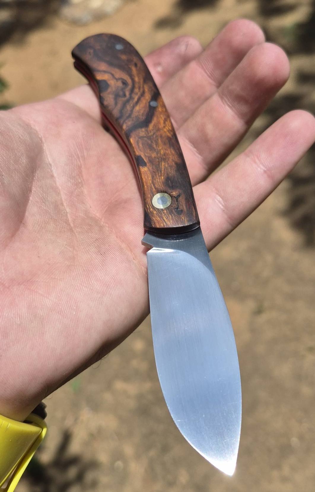 MH Knives custom fixed blade knife