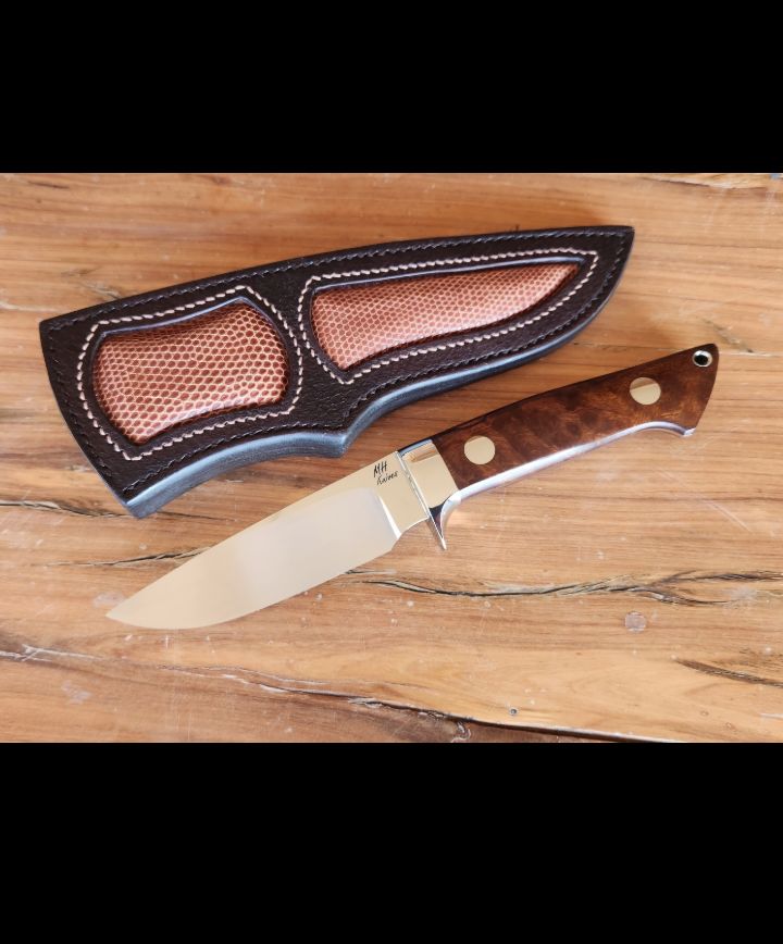 Hunting knife by MH Knives